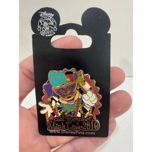 Disney Pin 2010 Mardi Gras Cast Exclusive Pin with Jester Mickey